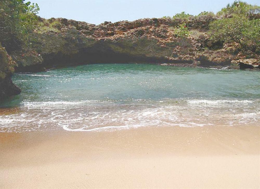 Hotel El Viejo Pirata Boca de Yuma Kültér fotó