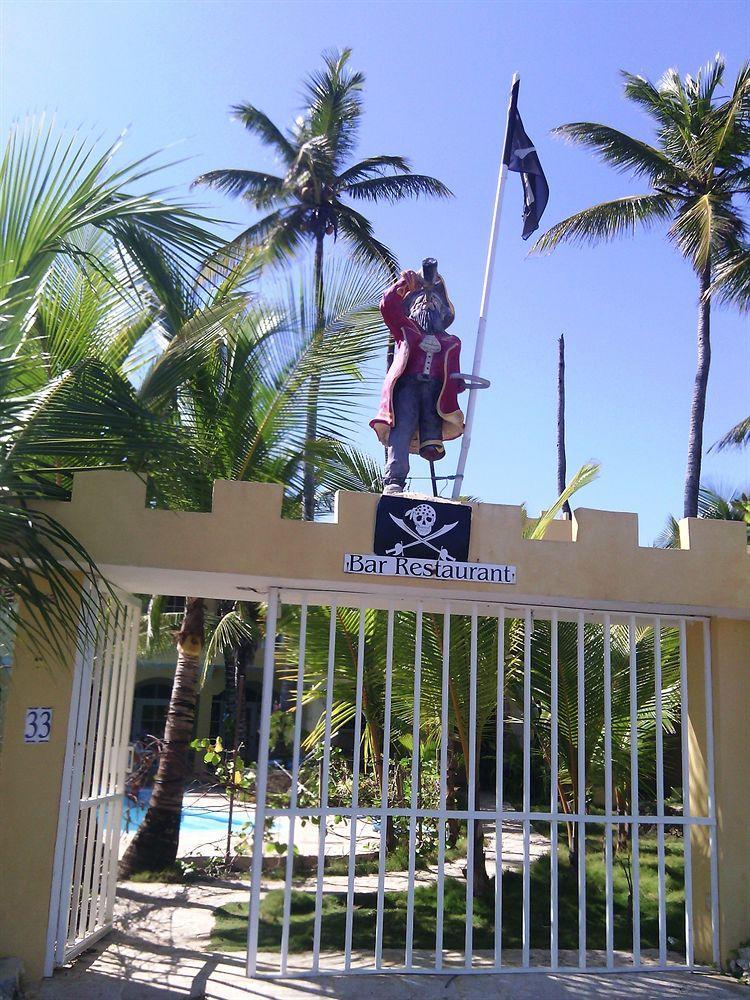 Hotel El Viejo Pirata Boca de Yuma Kültér fotó