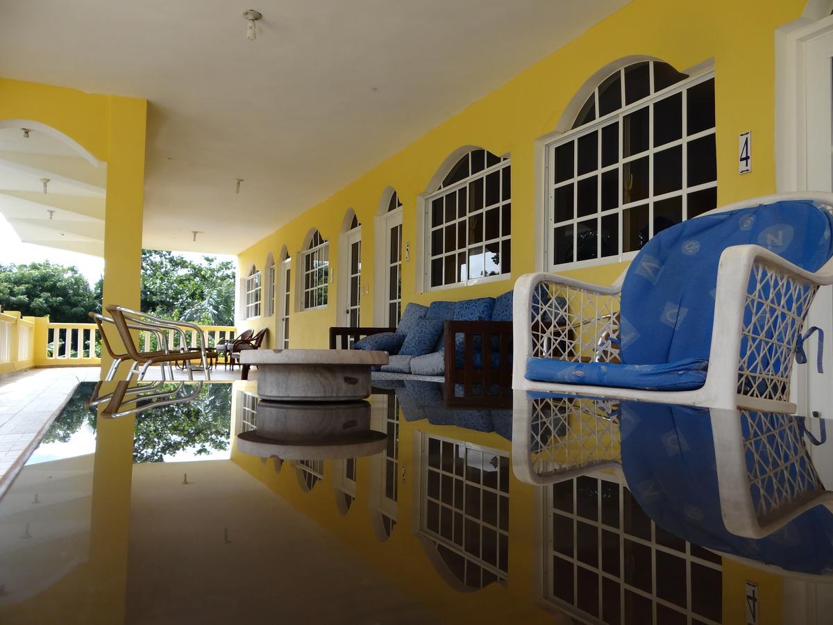 Hotel El Viejo Pirata Boca de Yuma Kültér fotó