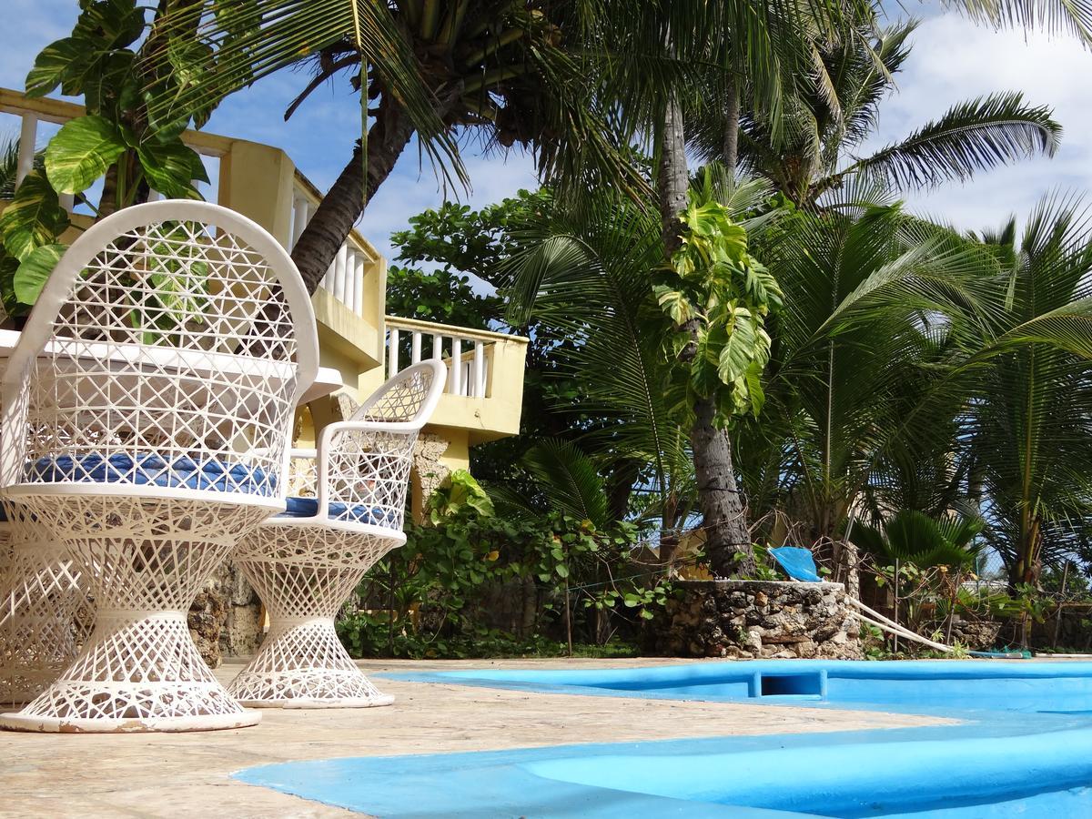 Hotel El Viejo Pirata Boca de Yuma Kültér fotó
