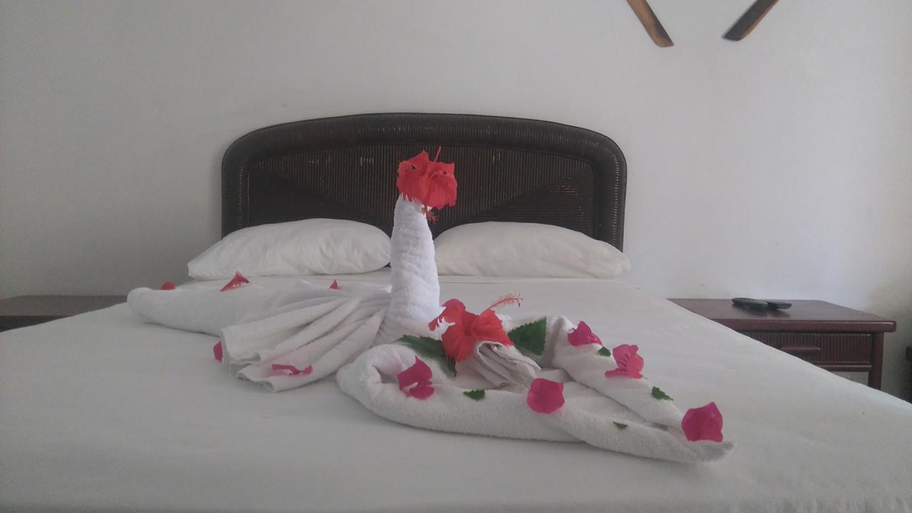 Hotel El Viejo Pirata Boca de Yuma Kültér fotó